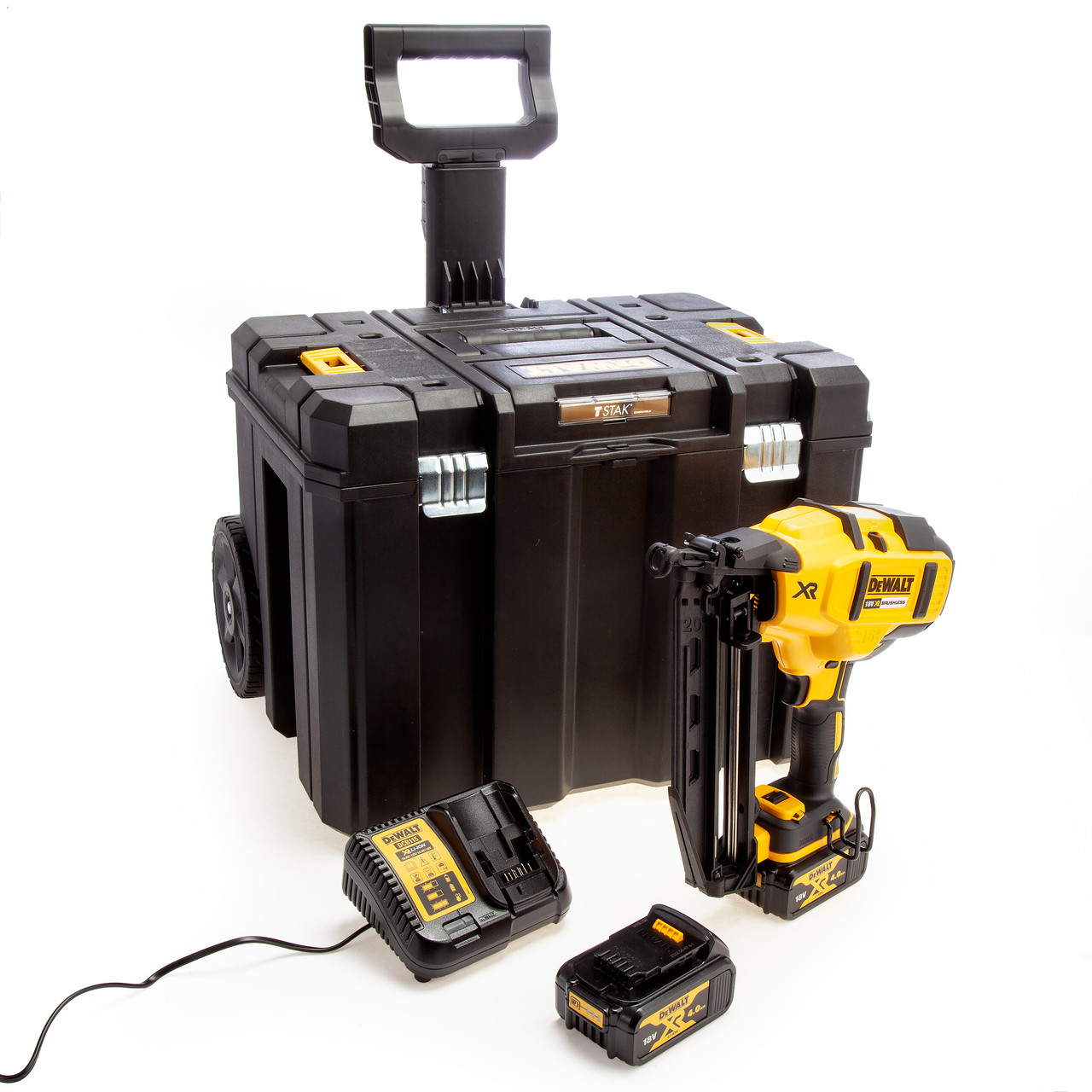 Dewalt DCN660M2T 18V XR Довършителен Пистолет за пирони (2 x 4.0Ah батерии) в TSTAK подвижна кутия