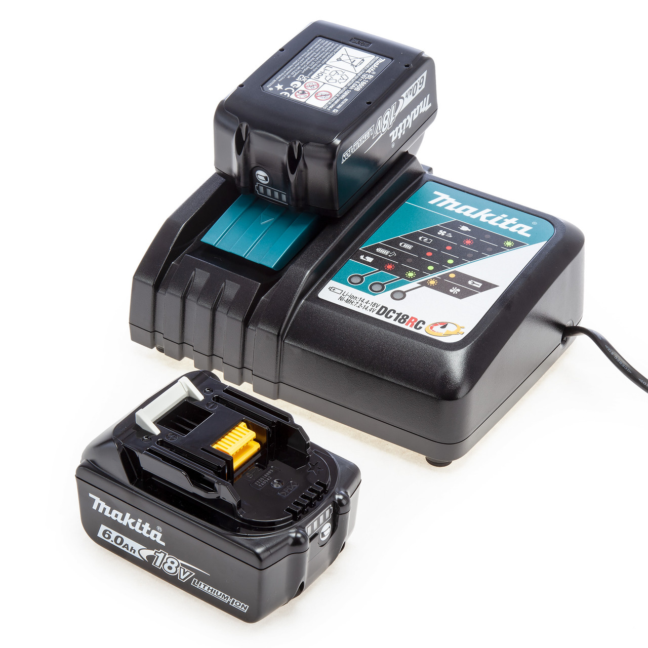 Makita 18V 2 x BL1860B 6.0Ah батерии и комплект зарядно устройство DC18RC