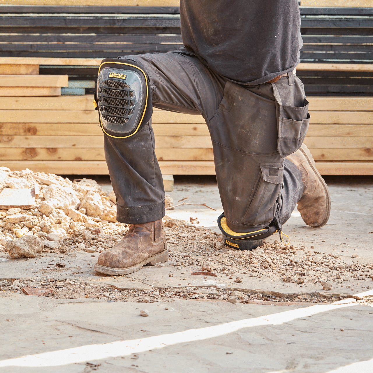 Stanley FMST829601 FatMax стабилизирани гел подложки за коляно (двойка) за 90.74лв MashiniPro.BG